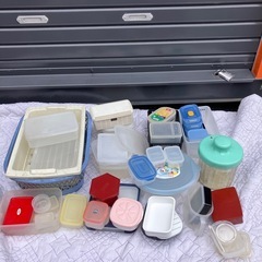 無料　保存容器　入れ物色々