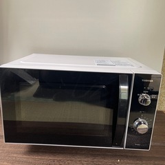 TOSHIBA東芝　ER-WM17 電子レンジ　ホワイト　2022年製