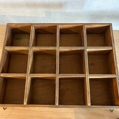 木製トレイ《ラスティパイン・12ラック》