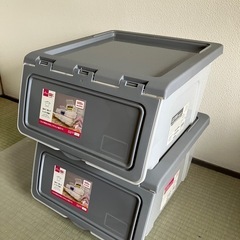 ダイソー　　スタックボックス