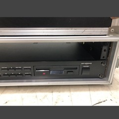 Roland S-330 ローランド デジタルサンプラーの画像
