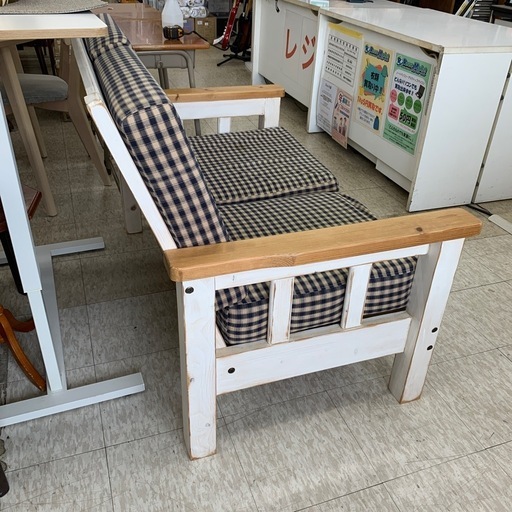 【ジモティー割引で最大15％OFF⭐️】 2人掛けソファー チェック柄