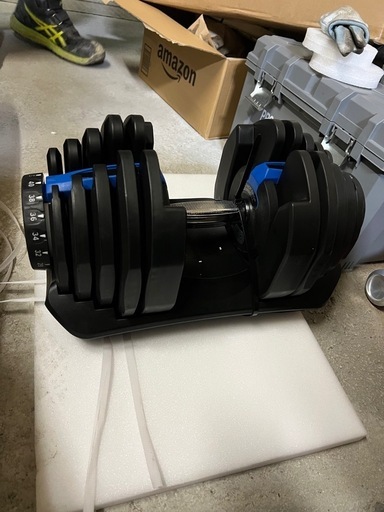 重量ダイヤル調整式ダンベル