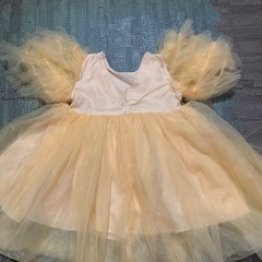 子供の服の画像