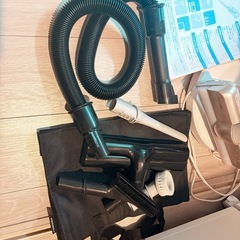 【無料】TOSHIBA スティック型掃除機の画像