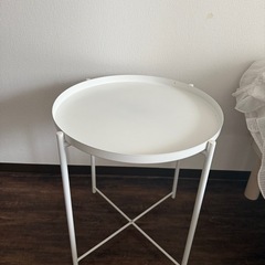 サイドテーブルの画像