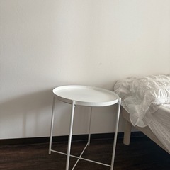 サイドテーブルの画像