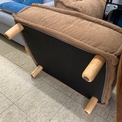 【ジモティー割引で最大15％OFF⭐️】 1人掛けソファー ブラウンの画像