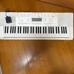 カシオ電子ピアノ