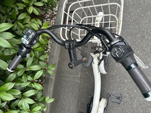 東京23区配達無料?新基準 ブリヂストン　ビッケ 8.9Ah リチウム 電動自転車 中古　BS 5244