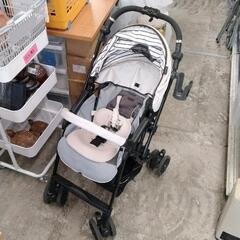 0526-549 Combi ベビーカー
