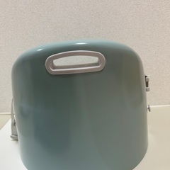 ベビーチェア　Hugmuuの画像