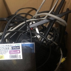 家電・PCコード類　パーツ　など　　ジャンク　まとめて大量の画像