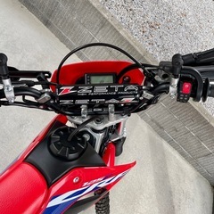 【美品】ホンダ CRF125F 型式JE03 
走行距離1000〜3000kmの画像