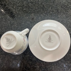 🔴ロイヤルドルトンのカップ&ソーサーの画像
