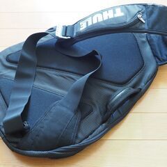 [スーリー] THULE Crossover Sling Pack for 13" MackBook Pro 17L スリムバックパック 自転車にの画像