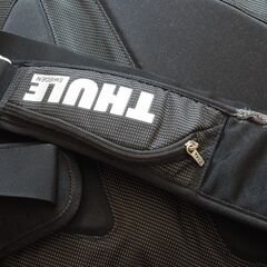 [スーリー] THULE Crossover Sling Pack for 13" MackBook Pro 17L スリムバックパック 自転車にの画像