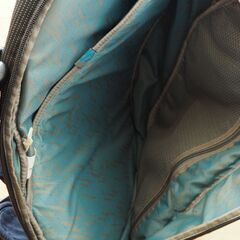 [スーリー] THULE Crossover Sling Pack for 13" MackBook Pro 17L スリムバックパック 自転車にの画像