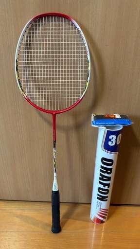 バドミントンラケットYONEX