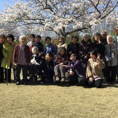 経験を活かせる介護職！手厚いサポートで安心のデイサービス勤務！の画像
