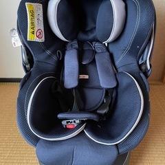 エールべべ チャイルドシート