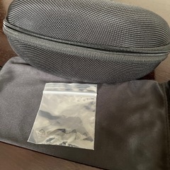 (美品)オークリー FLAK2.0 早く売りたいので10000から8000にしました の画像