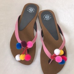 サンダル サイズ37 ポンポン付きの画像