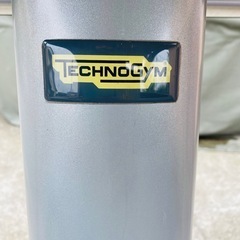 【中古・現状品】TECHNOGYM エクササイズバイク 業務用／家庭用 フィットネスマシンの画像