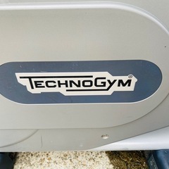 【中古・現状品】TECHNOGYM エクササイズバイク 業務用／家庭用 フィットネスマシンの画像