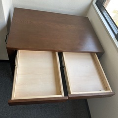 アンティーク風
デスクの画像