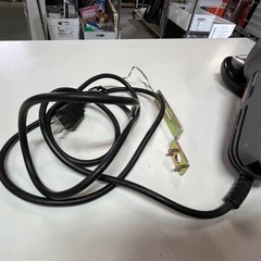 TOSHIBA 東芝 100mm ディスク グラインダー DGD-100D 590W  11,000min-1 交換工具付属 稼働確認済 中古品 ③の画像