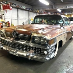 1958年式　ビュイック  スーパー　4ドア  ハードトップ