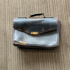 年期の入ったバッグの画像
