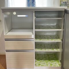 ■NITORI（ニトリ）■レンジ台食器棚の画像