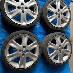 トヨタ ヴィッツ純正 16インチ 6J トヨタ純正ナット付
