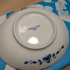 【あげます！】お皿4枚◆未使用…幅16cm/奥行き14cm/高さ4cmの画像