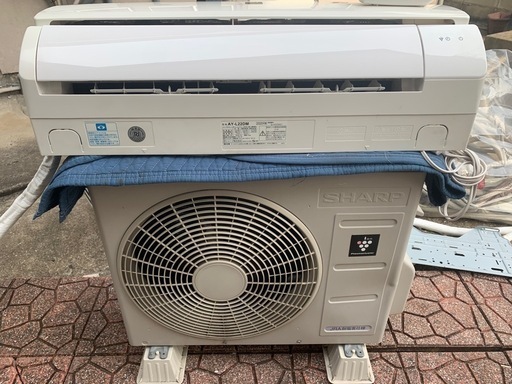 エアコン本体福岡市内取付料金込み東芝6-8畳タイプ2018年