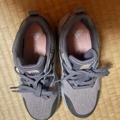 adidas 17.5新品、未使用品の画像