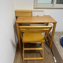 無印良品 パイン材 折りたたみ机と椅子
