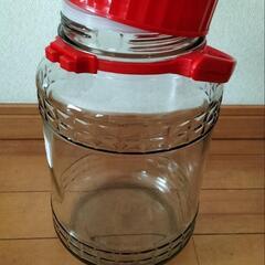 果実酒瓶4リットル