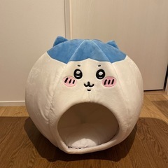 ちいかわ　ハチワレ　ペットハウス