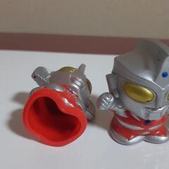 ウルトラマン指人形の画像
