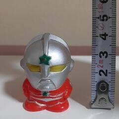 ウルトラマン指人形の画像