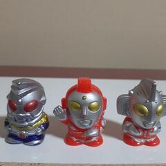 ウルトラマン指人形