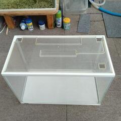 中古水槽のみ　蓋付き　Lサイズ　(水槽)　(中古) 