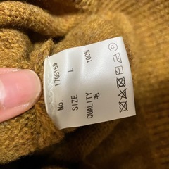 ウール100% セーター マスタードの画像