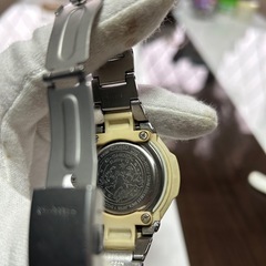 カシオ 2352 Baby-G シルバー文字盤 ゴールドのインデックス　デイトの画像