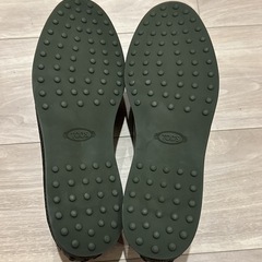 【未使用】TOD’S トッズ ローファー 黒 ブラック ドライビングシューズ　サイズ8/28センチの画像