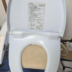 温水洗浄便座　TOTO   ウォシュレット  の画像