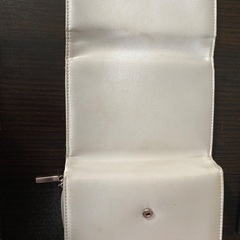 三つ折り財布の画像